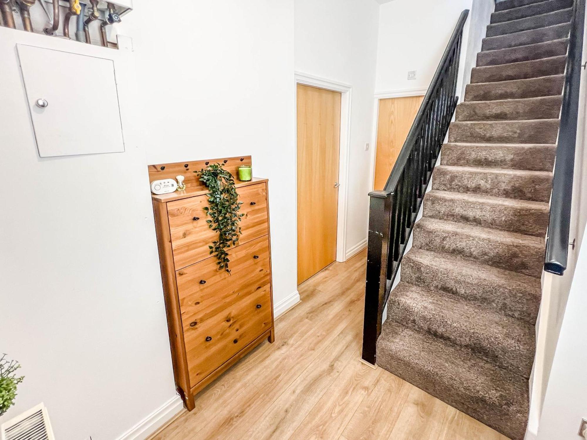 2 Bed - 2 Bath - Duplex Apartment Next To Lbu-Headingley Centre-Ycc Arena-Families-Relocators - Long Stay Rates Available Meanwood Eksteriør billede